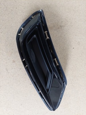 Audi q8 s-line заглушка вихлоп права фото №1