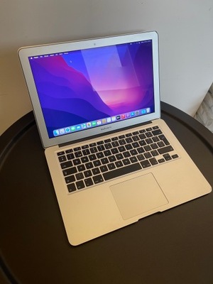 Apple MacBook Air 13' 2017 i5-5350U / 8GB / 256SSD