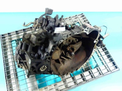Коробка передач передач toyota corolla verso i 2.0 d4d фото №1
