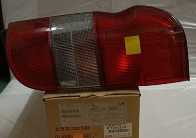 Лампа задня задня toyota hiace 95- nowa права hi-ace фото №1