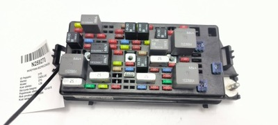 Коробка запобіжників 13599109 cadillac dts фото №1