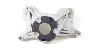 Tesla model 3 2017- кронштейн верхній амортизатора 1044037-00-c фото №1