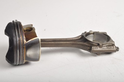 Volkswagen passat b6 2.0 fsi поршень з шатун фото №1