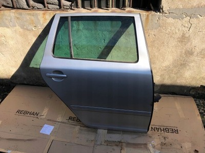 Двері праве задні skoda octavia ii kombi фото №1