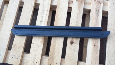 Молдинг поріг ліва volvo v40 03r kombi 30631884 фото №1