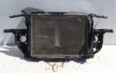 Audi a4 b6 3.0 v6 pas передній радіатор фото №1