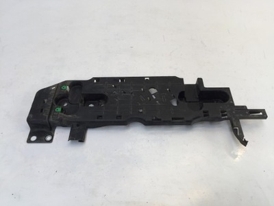 Volvo xc40 2020 кронштейн пластик датчики фото №1