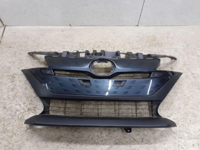 Решітка радіатора решітка радіатора toyota prius prime 2017- 53112-47261 фото №1