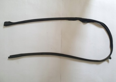 Прокладка двері лівий перед mercedes ml w163 фото №1