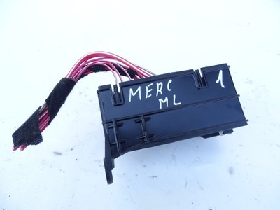 Коробка запобіжників mercedes ml w166 a1665456840 фото №1