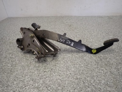 Toyota corolla e12 02-07 педаль зчеплення фото №1