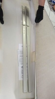 Накладки порогові 8p5071305 набір оригінальний номер audi a3 фото №1