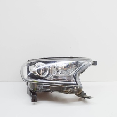 Ford ranger 2018 правая сторона лампа передняя фото №1