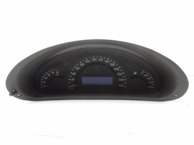 Mercedes c w203 лічильник прилади спідометр фото №1