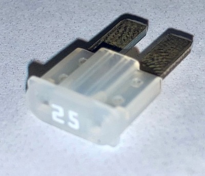 Предохранитель 25a micro2 hyundai оригинальный номер 18790-05264 фото №1