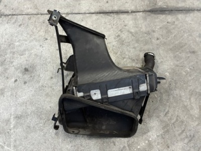 Porsche 911 997 turbo інтеркулер лівий фото №1