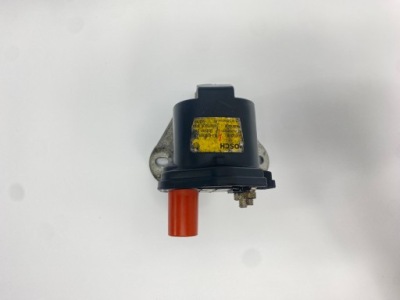 Катушка зажигания mercedes w124 w201 r107 w126 r129 0221502431 фото №1