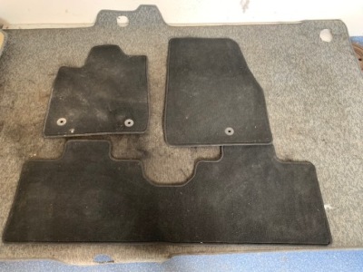 Ford mustang mach-e 21r rwd коврик коврики велюровые комплект оригинал фото №1