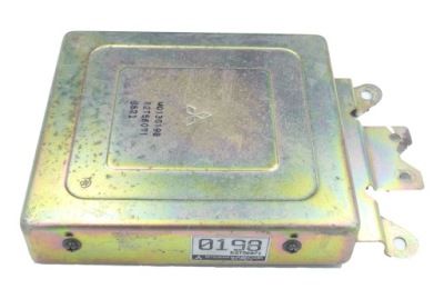 Блок керування mitsubishi e2t56071 0198 md130198 програмування фото №1