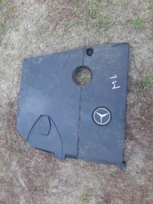 Кришка na двигун mercedes ml w166 250 2.2cdi фото №1