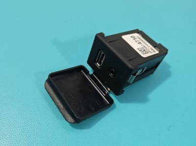 Роз'єм usb opel mokka a 20874710 фото №1