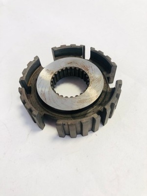 Skoda ступица синхронизатора 002311310a фото №1