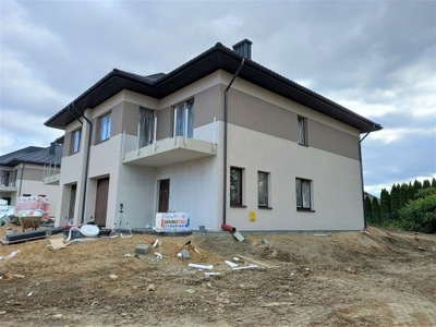 Dom, Dominów, Głusk (gm.), 150 m²