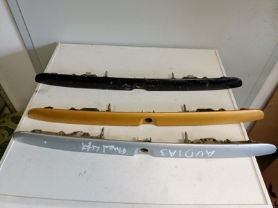 Накладка крышки задняя audi a3 8l фото №1