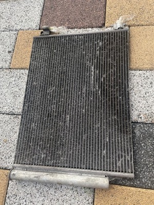 Renault clio iv радиатор кондиционера 921006843r фото №1