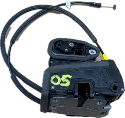 O5 buick enclave ii 2017 - замок дверь левый задний  задний 13598364 фото №1