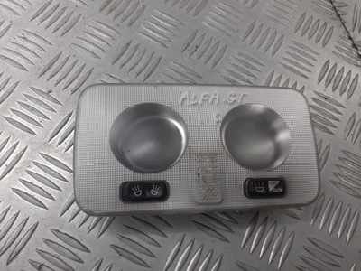 Освещение кабины перед alfa romeo gt 1520400000 фото №1