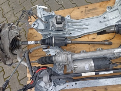 Привідний вал правий передні  bmw g20 g21 g22 g23 xdrive 8682366 3466km фото №1