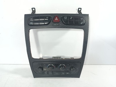 Mercedes w203 s203 00- панель обдув рамка радіо оригінальний номер a2036804639 фото №1