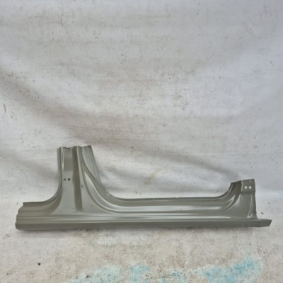 Skoda superb iii 3 15-24 порог блок двигателя обшивка правый перед фото №1