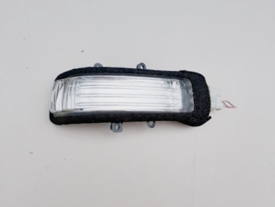 Rav4 iii lift sienna правий поворотник дзеркало фото №1