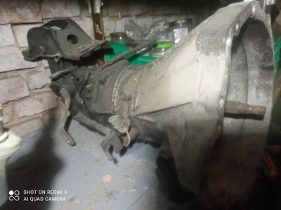 Коробка передач передач nissan serena фото №1