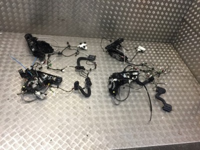 Mercedes gle w167 suv доводчик доводчики жгут замки дверь sofe close комплект фото №1