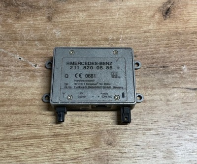 Модуль підсилювач антени mercedes 2118200885 фото №1