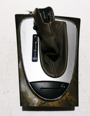 Mercedes e-klasa w211 02-09r - ручка чехол рамка передач a2116802436 фото №1