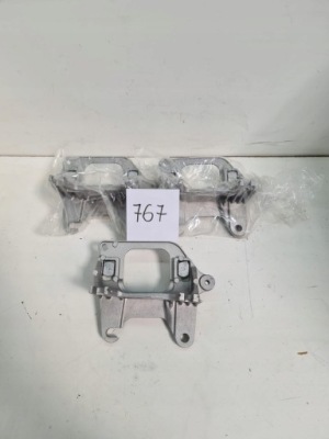 Кронштейн подушка коробки trafic iii vivaro b фото №1