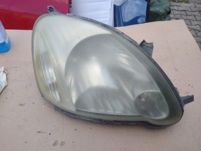 LAMP FRONT RIGHT TOYOTA YARIS I FACELIFT  