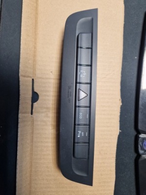 Панель світла аварійних mercedes w176 a2469052301 фото №1