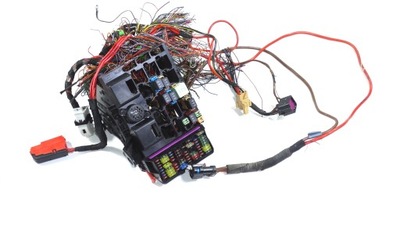 Vw amarok коробка предохранителей 2h0906407 фото №1