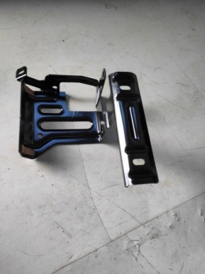 Bmw x3 g01 кронштейн акумулятор 9117801 фото №1