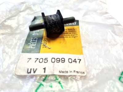 З'єднувач m6 кондиціонера renault laguna 7705099047 фото №1