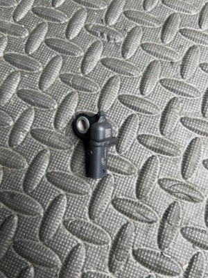 Передний левый датчик удара jeep renegade off-road bu 51943477 фото №1