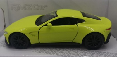 2018 Aston Martin Vantage resorak RMZ City 1:32