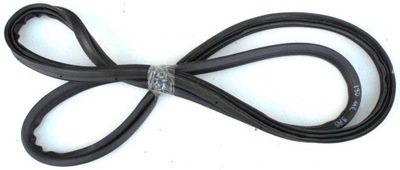 Hyundai i30 i lift 11 r прокладка кузовная крышки багажника hb 5d фото №1