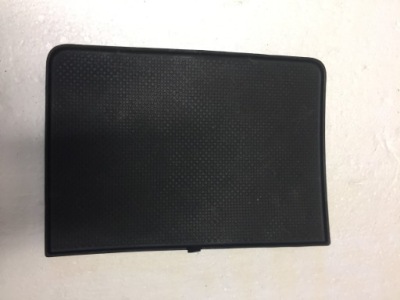 Гумовий елемент підлокітник vw touareg 7p6862145 фото №1