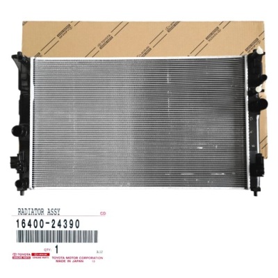Toyota corolla cross радиатор wody 1640024390 nowa оригинал фото №1